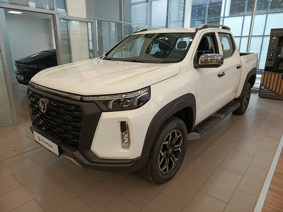 Открыть фотографии: Changan Hunter Plus