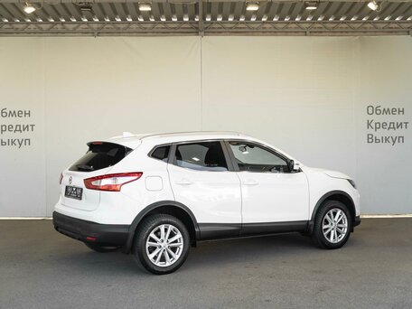 2018 Nissan Qashqai II, белый, 1549000 рублей, вид 2