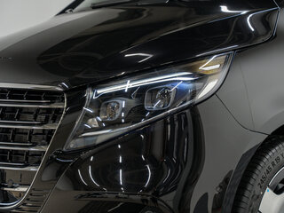 2026 Mercedes-Benz V-Класс Long 300 d длинный III (W447) Рестайлинг 2, чёрный, 14590000 рублей, вид 2