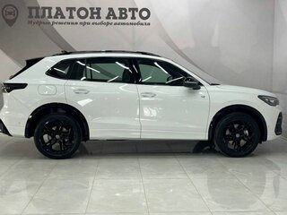 2026 Volkswagen Tiguan L Pro III (China Market), белый, 4820000 рублей, вид 4