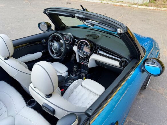 2019 Mini Cabrio JCW John Cooper Works III Рестайлинг, голубой, 3850000 рублей - вид 12
