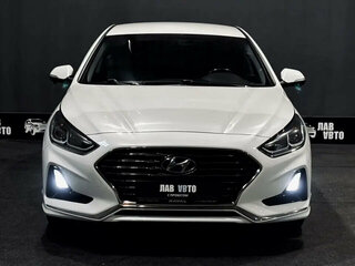 2019 Hyundai Sonata VII (LF) Рестайлинг, белый, 1749000 рублей, вид 2