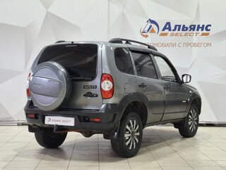 2015 Chevrolet Niva I Рестайлинг, серый, 590000 рублей, вид 3