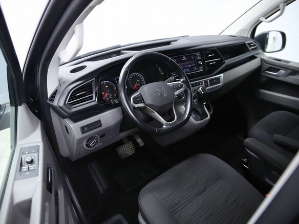 2021 Volkswagen Caravelle T6 Рестайлинг, серый, 4800000 рублей - вид 8