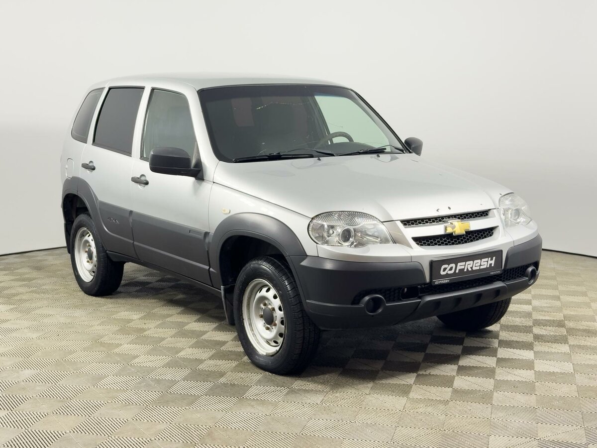 Открыть фотографии: Chevrolet Niva I Рестайлинг