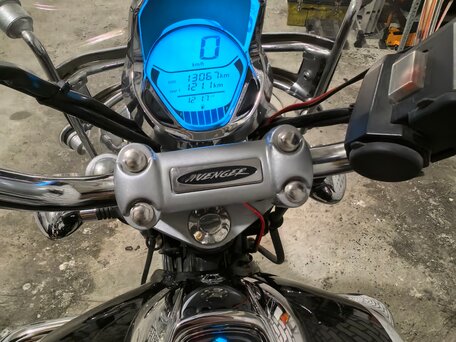 2024 Bajaj Avenger, чёрный, 185000 рублей, вид 1