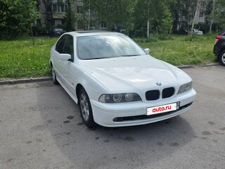 1999 BMW 5 серии 523i IV (E39), белый, 598000 рублей, вид 4