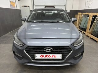 2018 Hyundai Solaris II, серый, 1180000 рублей, вид 2