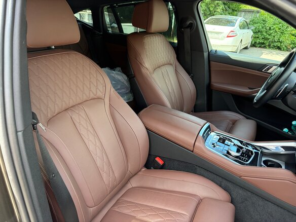 2023 BMW X6 30d III (G06) Рестайлинг, коричневый, 11000000 рублей - вид 12