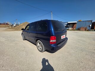 2004 Kia Carnival I Рестайлинг, синий, 430000 рублей, вид 3