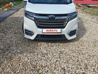 2019 Honda Stepwgn Spada V Рестайлинг, белый, 2450000 рублей, вид 1