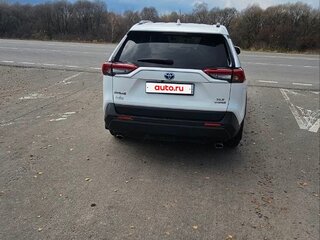 2020 Toyota RAV4 V (XA50), белый, 3500000 рублей, вид 4