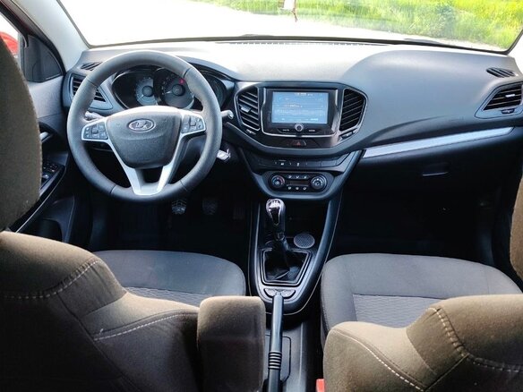 2017 Lada (ВАЗ) Vesta I, красный, 625000 рублей - вид 9
