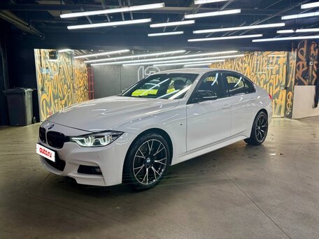 2016 BMW 3 серии 320i xDrive VI (F3x) Рестайлинг, белый, 2450000 рублей, вид 1