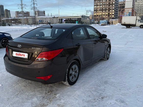 2015 Hyundai Solaris I Рестайлинг, коричневый, 850000 рублей - вид 7