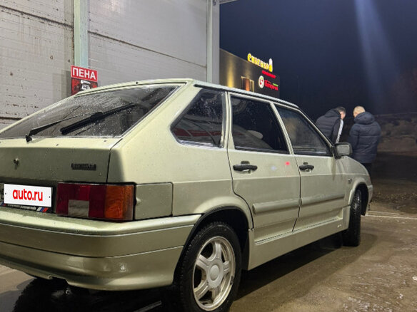 2006 Lada (ВАЗ) 2114, серебристый, 165000 рублей - вид 1
