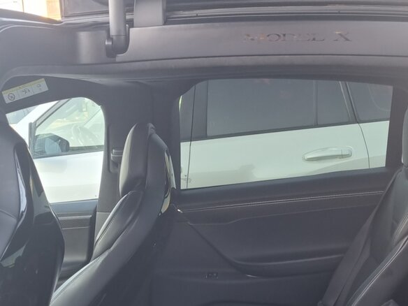 2016 Tesla Model X 90D I, серый, 3990000 рублей - вид 9
