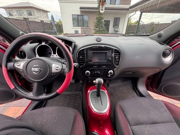 2011 Nissan Juke I, красный, 900000 рублей - вид 9