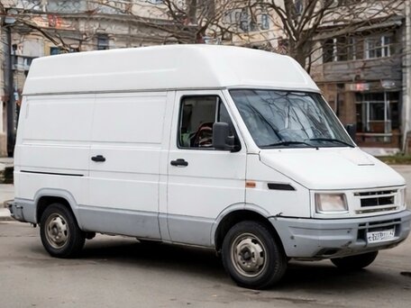 1997 Iveco Daily, белый, 300000 рублей, вид 1