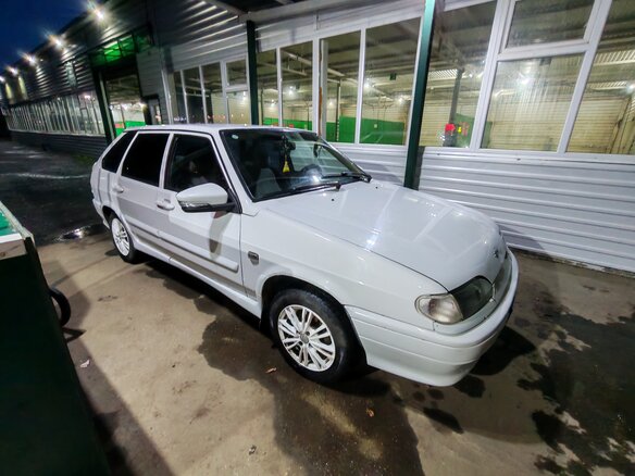2010 Lada (ВАЗ) 2114, белый - вид 2