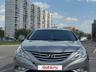 2011 Hyundai Sonata VI (YF), серый, 800000 рублей, вид 2