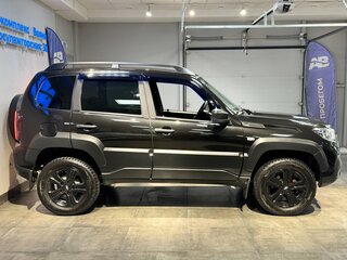2022 Lada (ВАЗ) Niva Travel I, чёрный, 1145000 рублей, вид 4