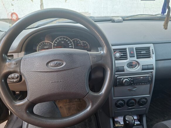 2010 Lada (ВАЗ) Priora I, чёрный, 430000 рублей - вид 4