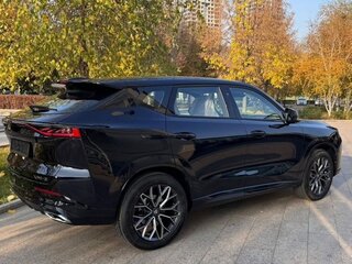2025 Changan UNI-Z, чёрный, 1370000 рублей, вид 3