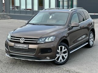 2014 Volkswagen Touareg II, коричневый, 2790000 рублей, вид 2