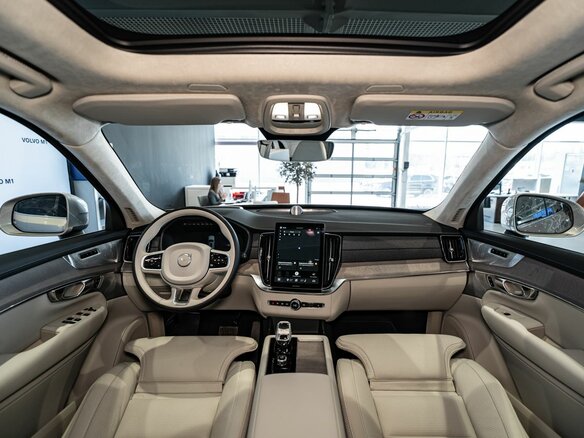 2026 Volvo XC90 B5 II Рестайлинг 2, серый - вид 12