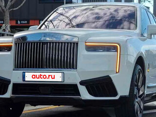 2025 Rolls-Royce Cullinan I Рестайлинг (Series II), белый, 62700000 рублей, вид 1