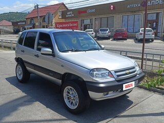 2004 Chevrolet Niva I, серебристый, 530000 рублей, вид 1