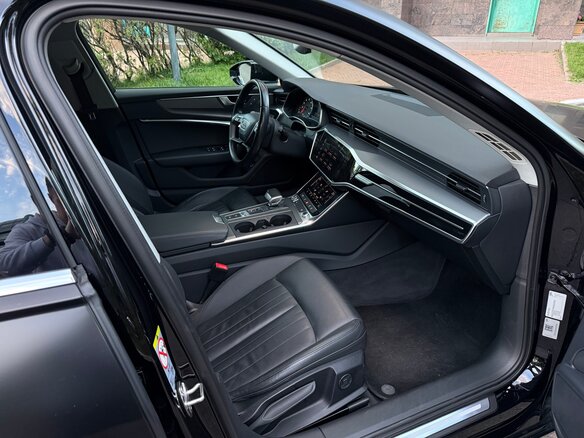 2018 Audi A6 55 TFSI V (C8), чёрный, 3050000 рублей - вид 12