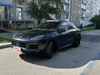 2020 Porsche Cayenne III, чёрный, 6900000 рублей, вид 1