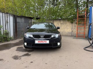 2010 Kia Cerato 5-speed II, чёрный, 750000 рублей, вид 2