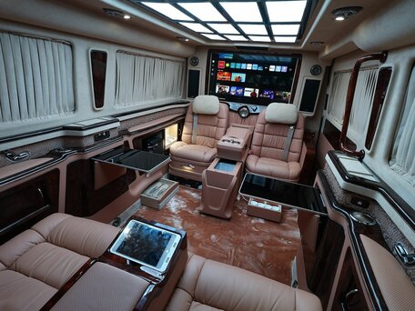 2025 Mercedes-Benz Sprinter, чёрный, 17990000 рублей, вид 1