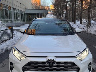 2020 Toyota RAV4 V (XA50), белый, 4000000 рублей, вид 3
