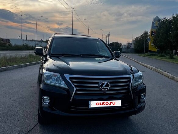 2014 Lexus LX 570 III Рестайлинг, чёрный, 3490000 рублей - вид 17
