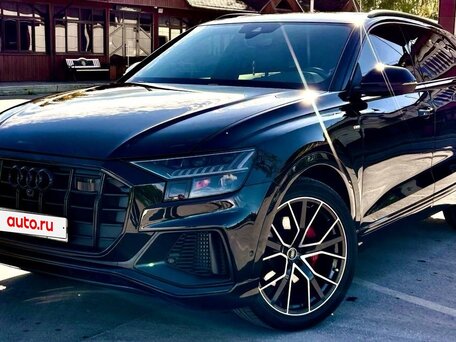 2020 Audi Q8 55 TFSI I (4M), чёрный, 6300000 рублей, вид 2