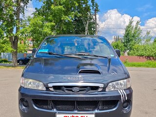2003 Hyundai H-1 I, чёрный, 330000 рублей, вид 2