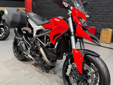 2015 Ducati Hyperstrada, красный, 525000 рублей, вид 3
