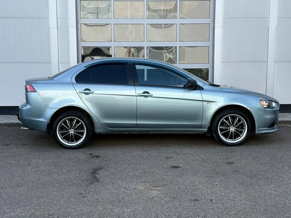 2011 Mitsubishi Lancer X Рестайлинг, зелёный, 644000 рублей - вид 5