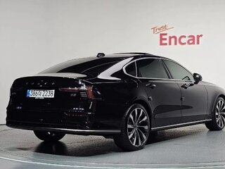 2026 Volvo S90 II Рестайлинг 2, чёрный, 8100000 рублей, вид 3