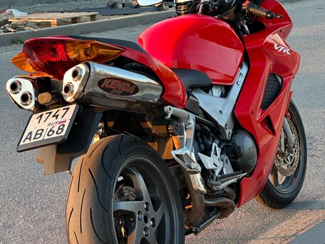 2003 Honda VFR 800, красный, 430000 рублей, вид 3