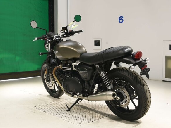 2023 Triumph Speed Twin, коричневый, 770000 рублей - вид 5