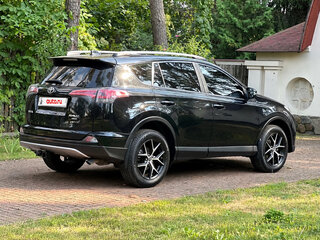 2016 Toyota RAV4 IV (XA40) Рестайлинг, чёрный, 2100000 рублей, вид 2