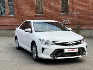 2014 Toyota Camry VII (XV50) Рестайлинг, белый, 1930000 рублей, вид 5