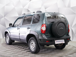 2015 Chevrolet Niva I Рестайлинг, серый, 496000 рублей, вид 3