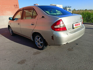 2002 Toyota Prius I Рестайлинг (XW10), серебристый, 230000 рублей, вид 3