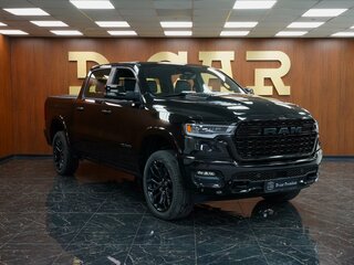 2026 Ram 1500 Crew Cab V Рестайлинг, чёрный, 9881660 рублей, вид 3